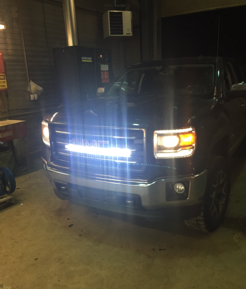 high-quality 30" single row grille kit for 2014-2018 Silverado/Sierra